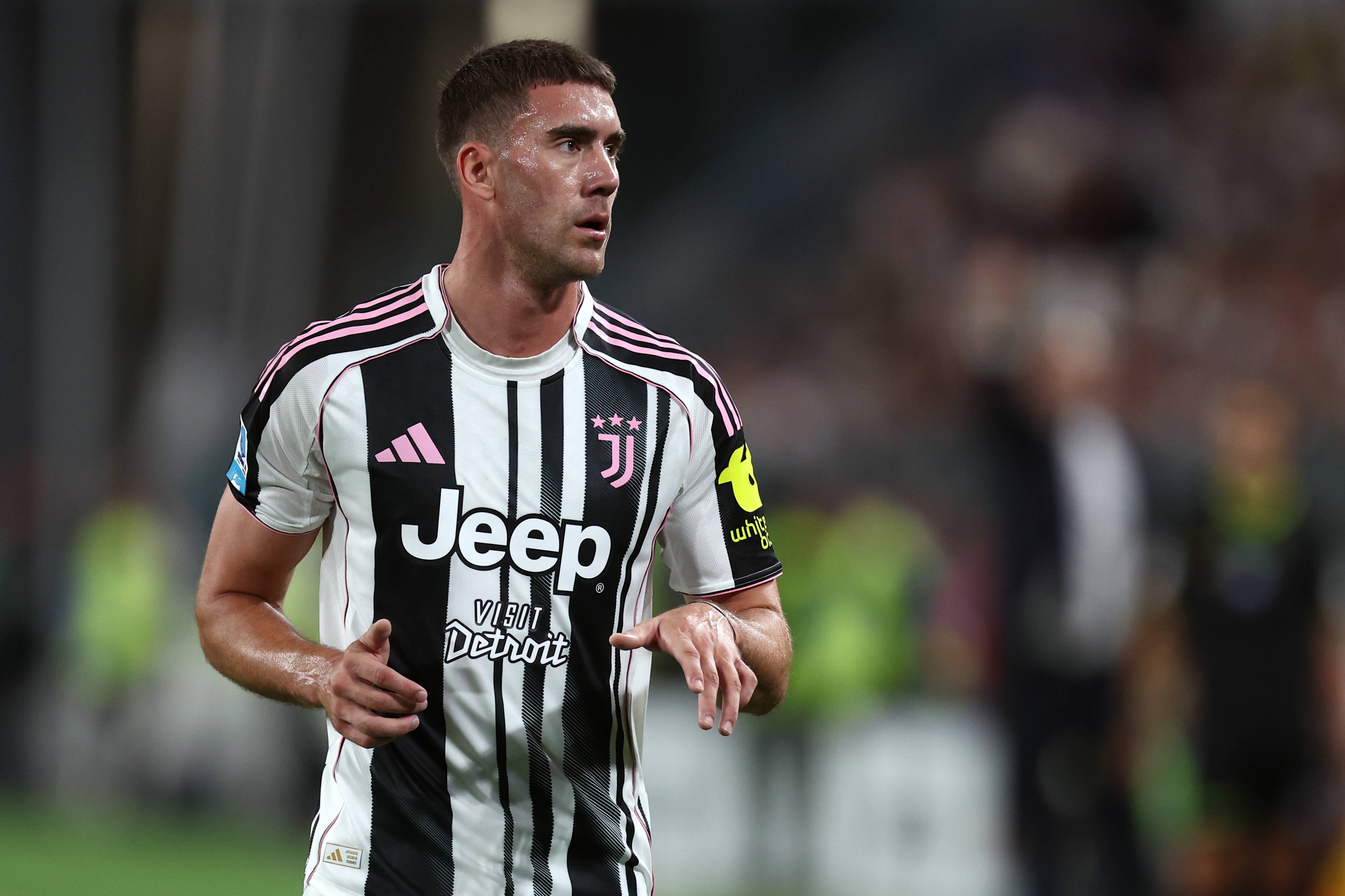 V体育-米体：弗拉霍维奇小腿肌肉拉伤，预计将缺席三周至一个月时间